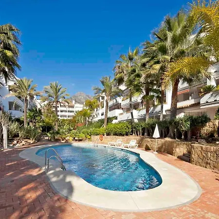 3016 Canas Beach, First Line Golden Mile Apartment *