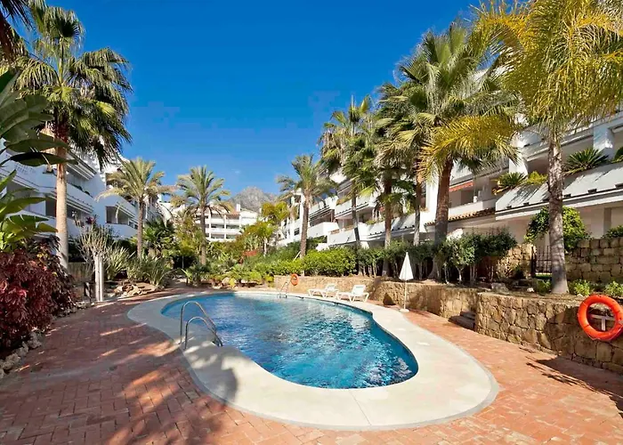 3016 Canas Beach, First Line Golden Mile Apartment *